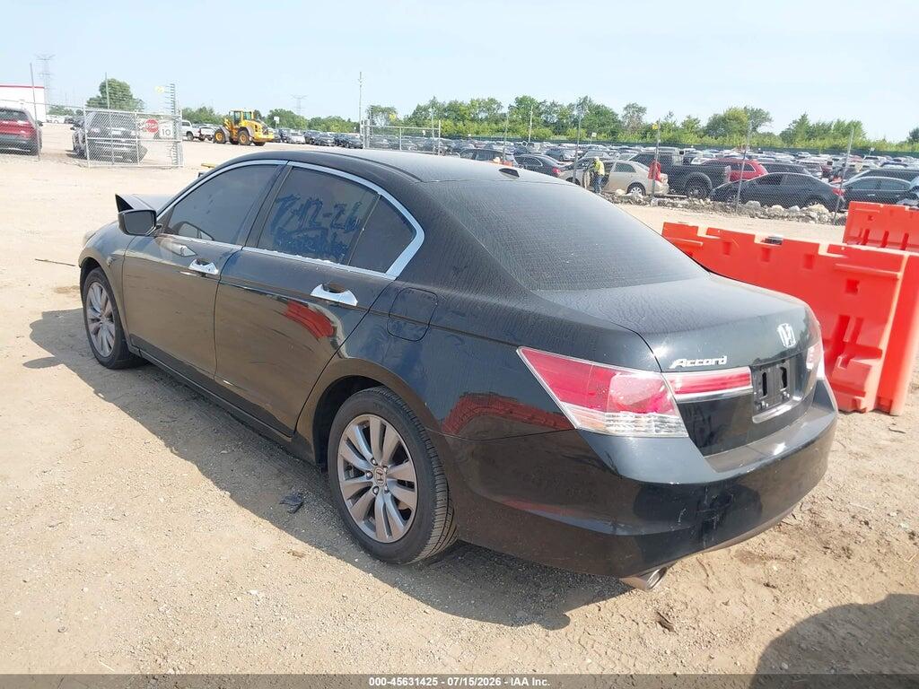 1HGCP3F89CA037135 2012 HONDA ACCORD photo no. 3