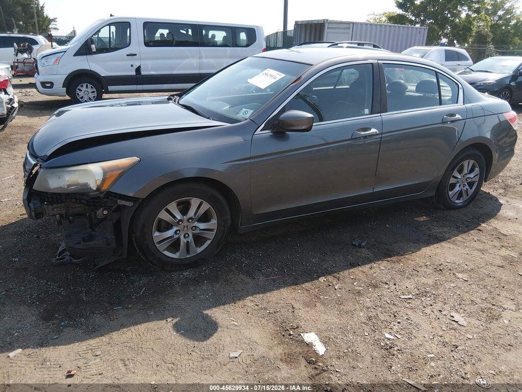 1HGCP2F67CA137176 2012 HONDA ACCORD photo no. 2