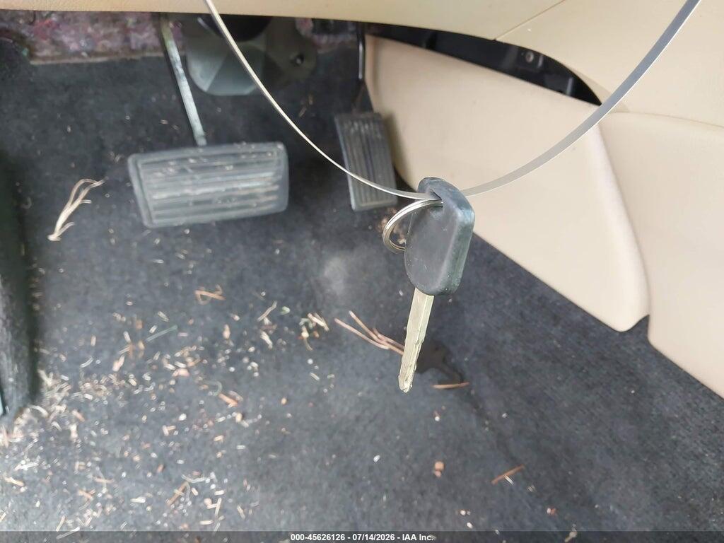 1HGCS1B35CA023035 2012 HONDA ACCORD photo no. 11