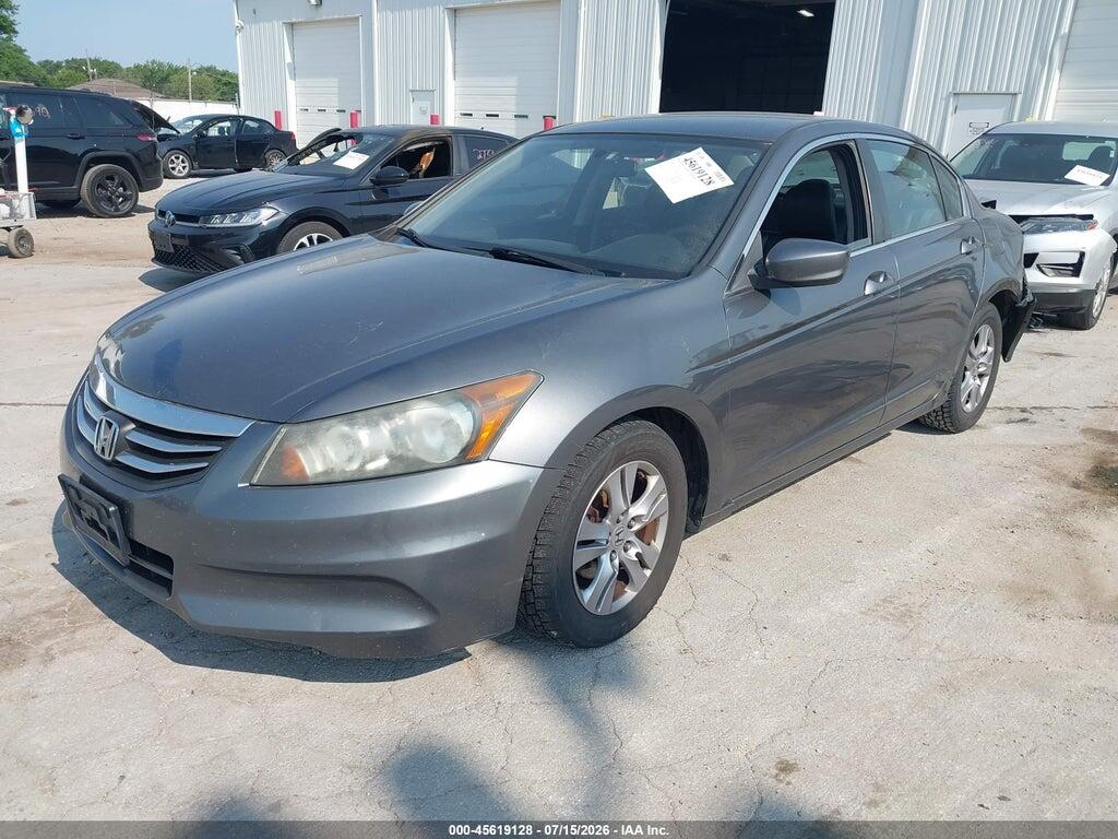 1HGCP2F6XCA192785 2012 HONDA ACCORD photo no. 2