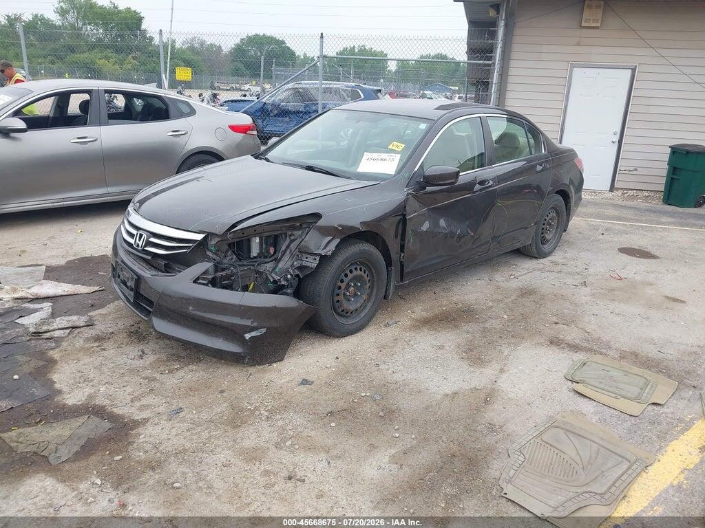 1HGCP2F30CA130267 2012 HONDA ACCORD SDN photo no. 2