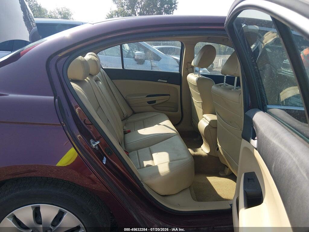 1HGCP2F39CA241657 2012 HONDA ACCORD SDN photo no. 8