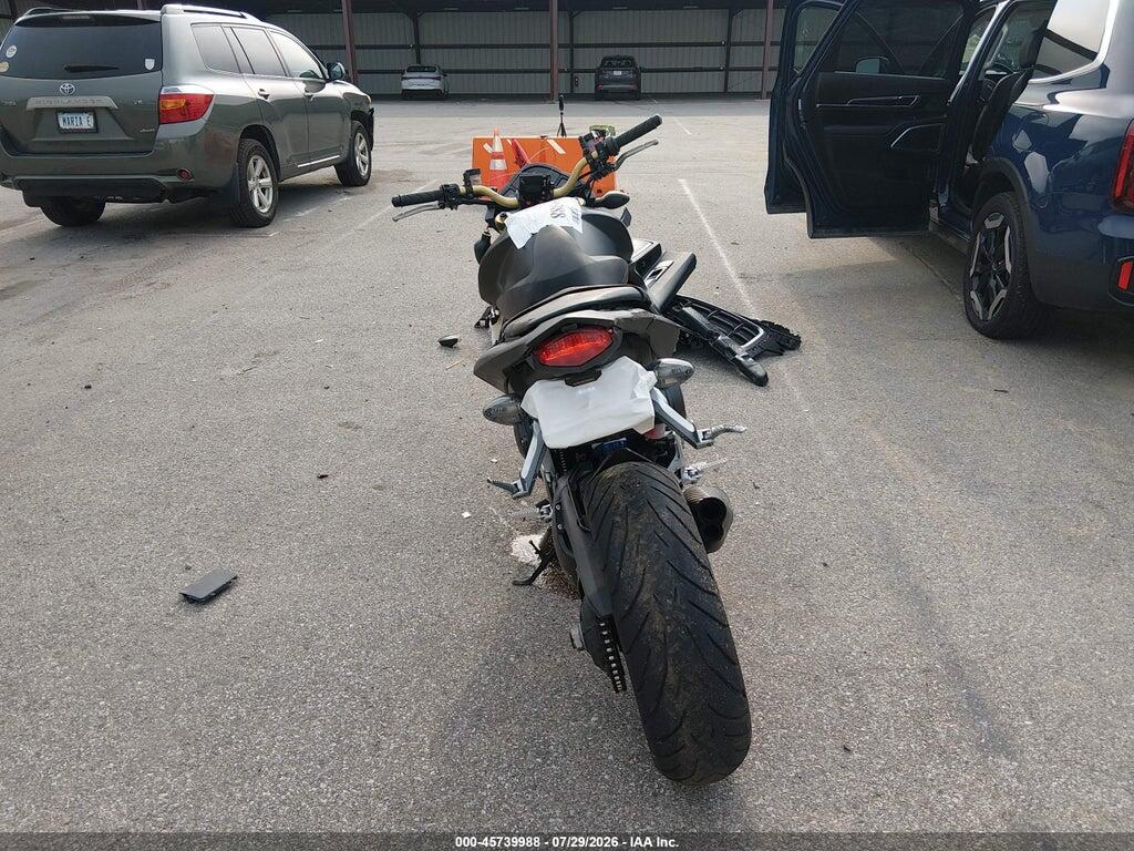 ZDCSC6014CF205293 2012 HONDA CB1000 photo no. 6
