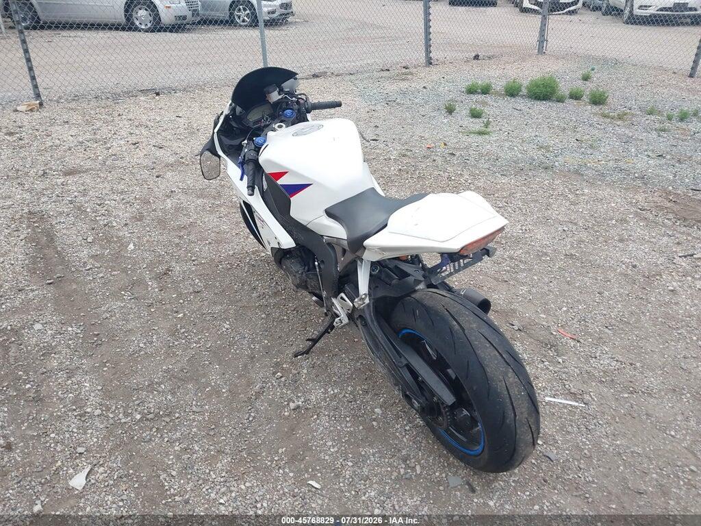 JH2SC5948CK400889 2012 HONDA CBR1000 photo no. 3