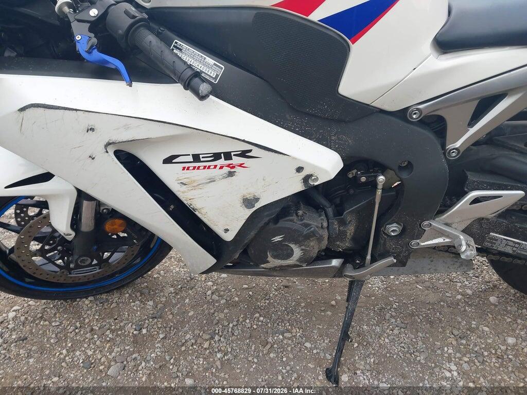 JH2SC5948CK400889 2012 HONDA CBR1000 photo no. 9