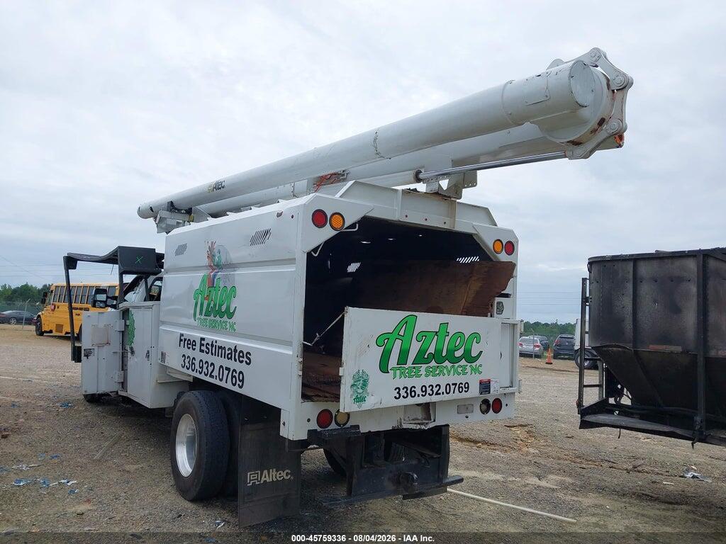 3FRPF7FC9BV116575 2011 FORD F-750 photo no. 3