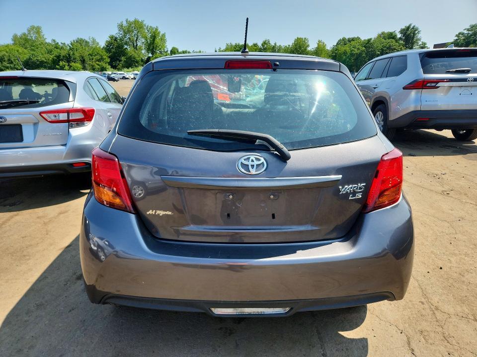 2017 TOYOTA YARIS 5-DOOR LE — Фото 6 из 13
