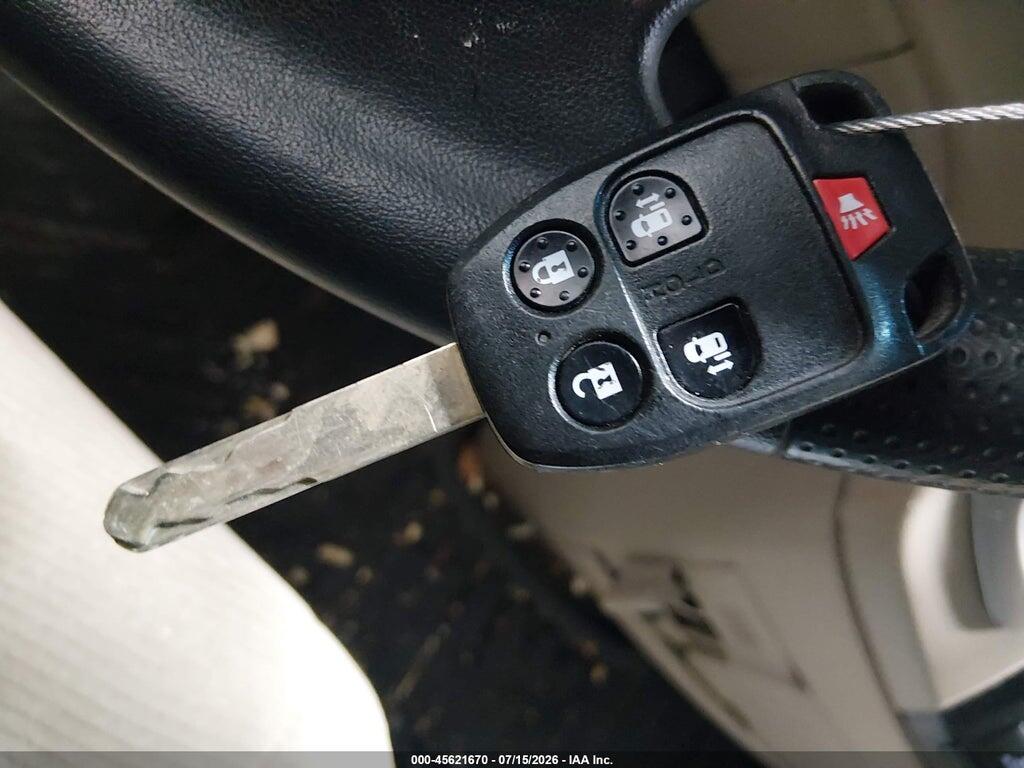 5FNRL5H42CB062542 2012 HONDA ODYSSEY photo no. 11
