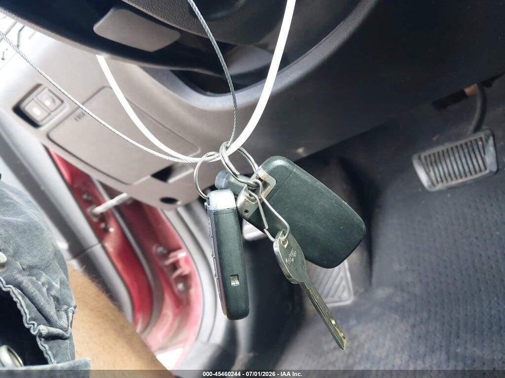 5NPEC4AB2CH326975 2012 HYUNDAI SONATA photo no. 11