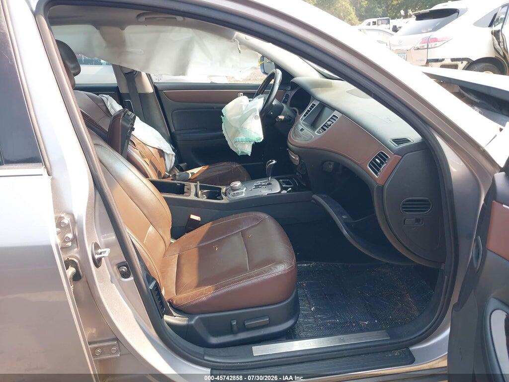 KMHGC4DD9CU189640 2012 HYUNDAI GENESIS photo no. 5