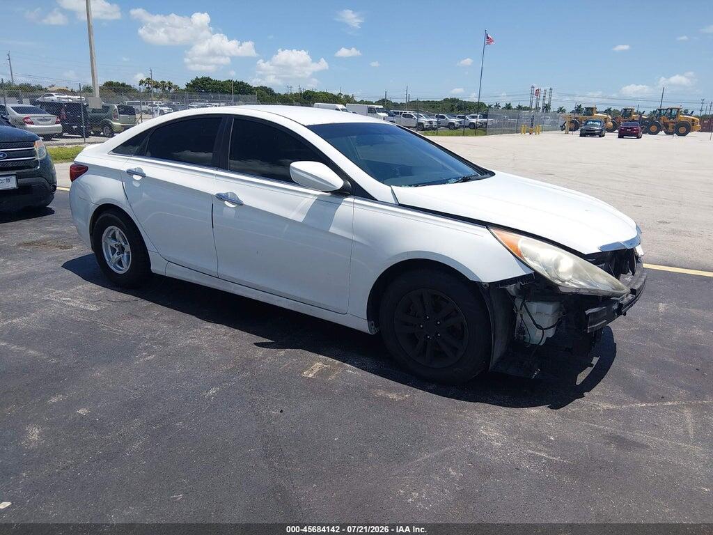 5NPEC4AB0CH439713 2012 HYUNDAI SONATA photo no. 1