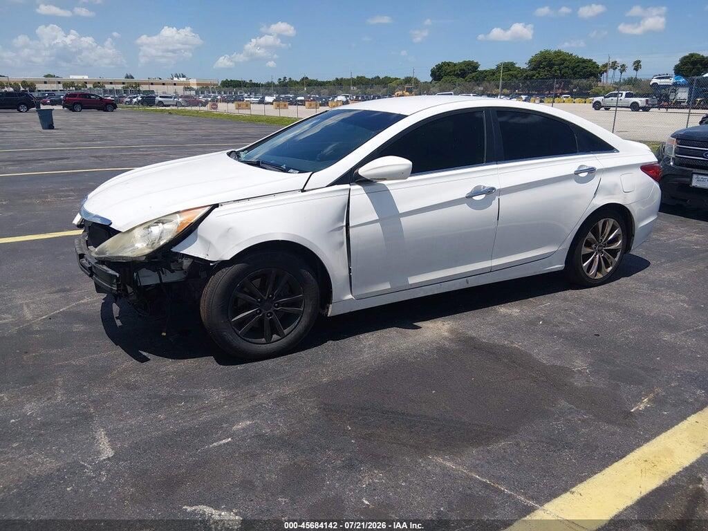 5NPEC4AB0CH439713 2012 HYUNDAI SONATA photo no. 2