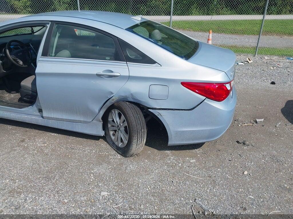 5NPEB4AC5CH382419 2012 HYUNDAI SONATA photo no. 6