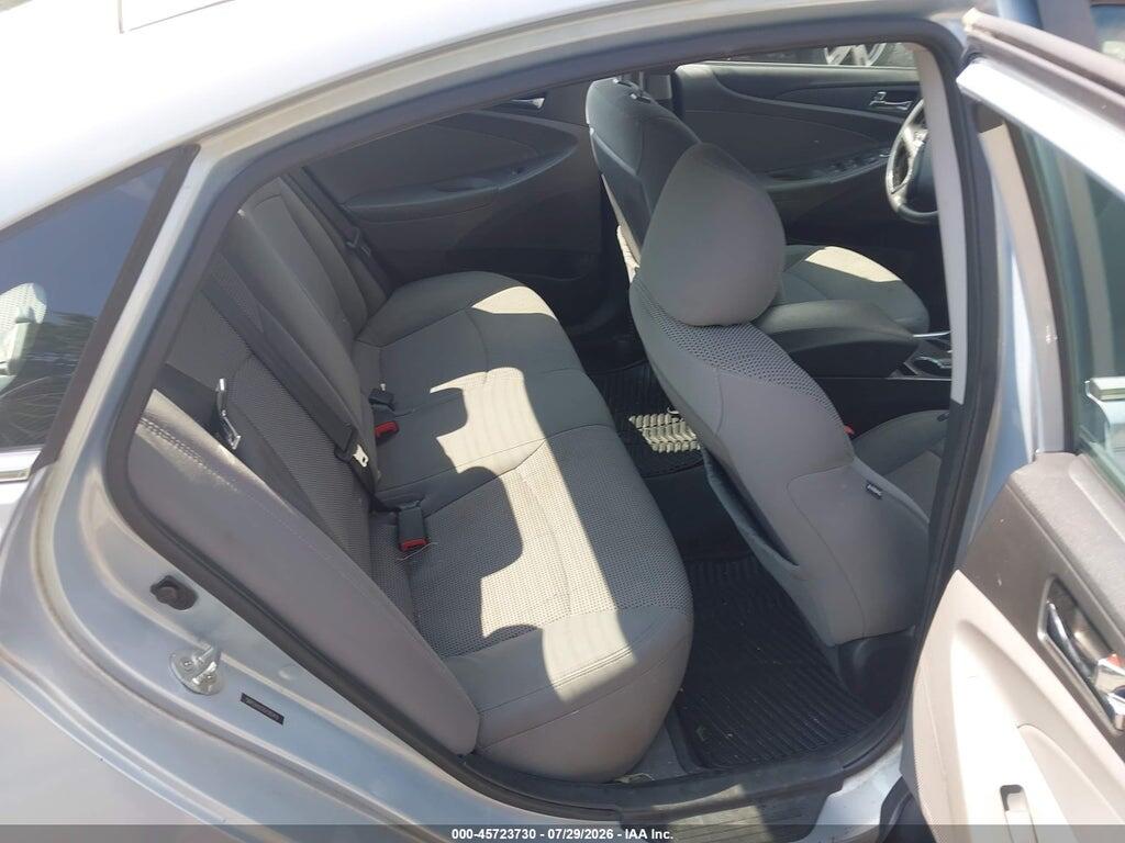 5NPEB4AC5CH382419 2012 HYUNDAI SONATA photo no. 8
