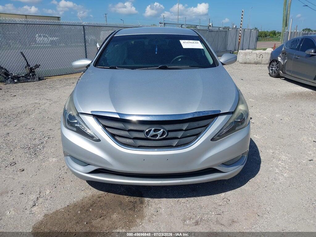 5NPEC4AB2CH341573 2012 HYUNDAI SONATA photo no. 11