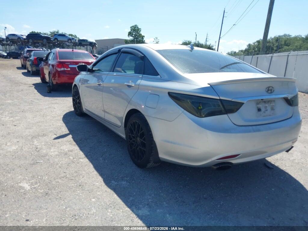 5NPEC4AB2CH341573 2012 HYUNDAI SONATA photo no. 3