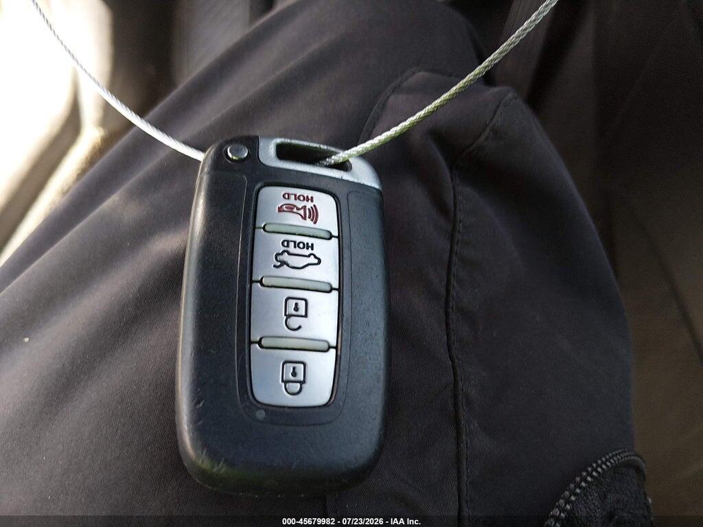 5NPEC4AC3CH454389 2012 HYUNDAI SONATA photo no. 11