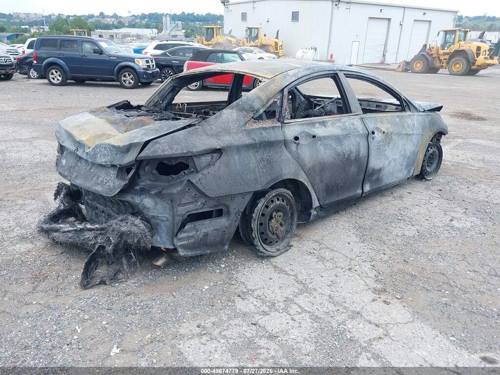 5NPEB4AC4CH361366 2012 HYUNDAI SONATA photo no. 4