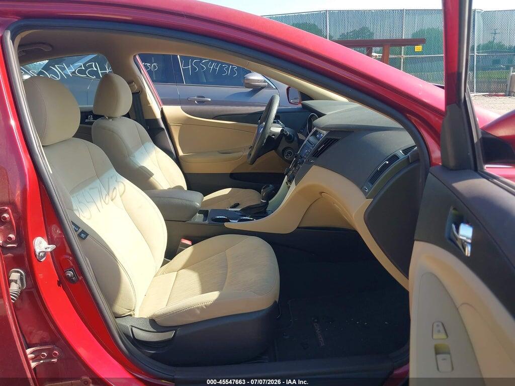 5NPEB4AC2CH470912 2012 HYUNDAI SONATA photo no. 5