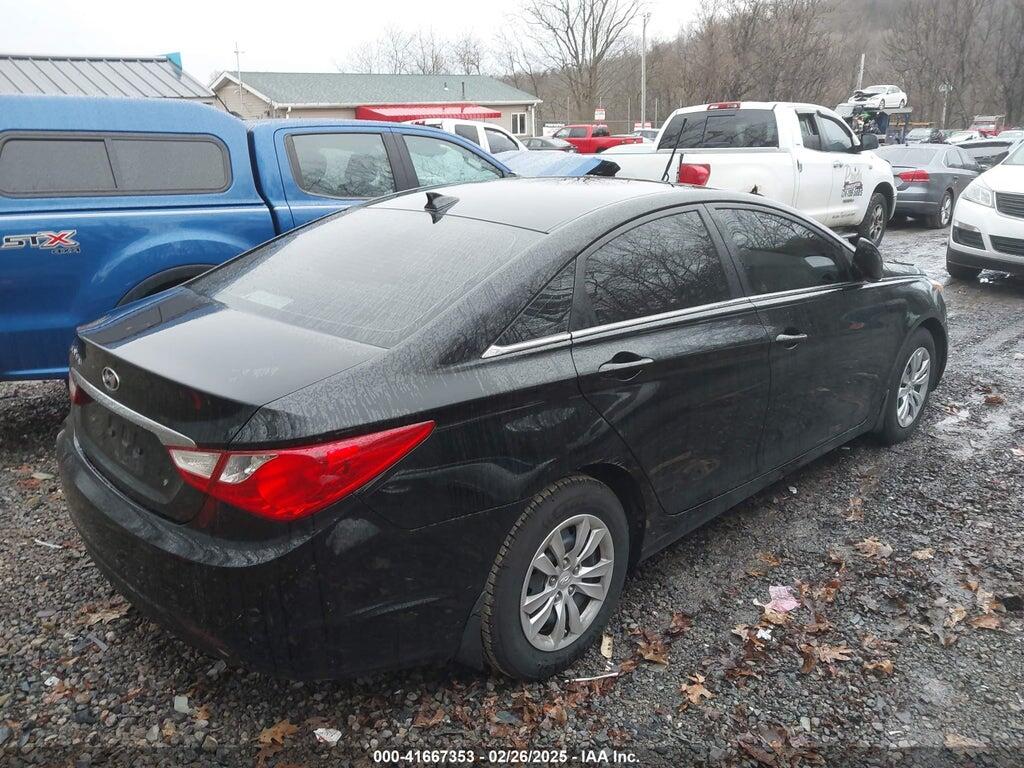 5NPEB4ACXCH369858 2012 HYUNDAI SONATA photo no. 4