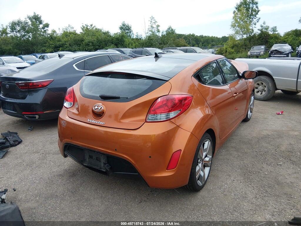 KMHTC6AD5CU031701 2012 HYUNDAI VELOSTER photo no. 4