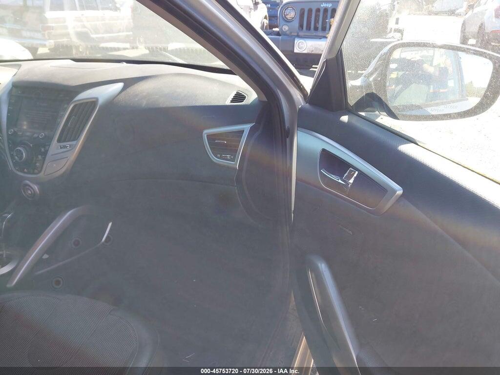 KMHTC6AD4CU077133 2012 HYUNDAI VELOSTER photo no. 5