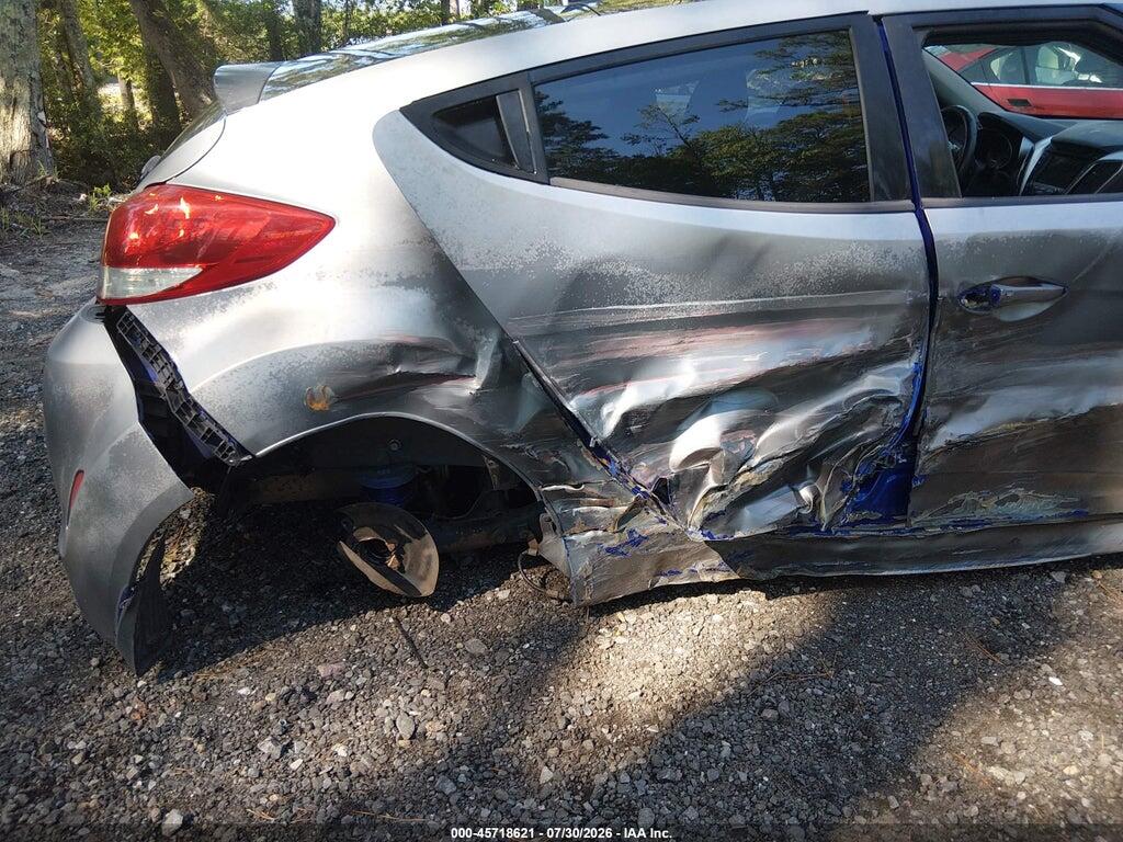 KMHTC6AD0CU020783 2012 HYUNDAI VELOSTER photo no. 6