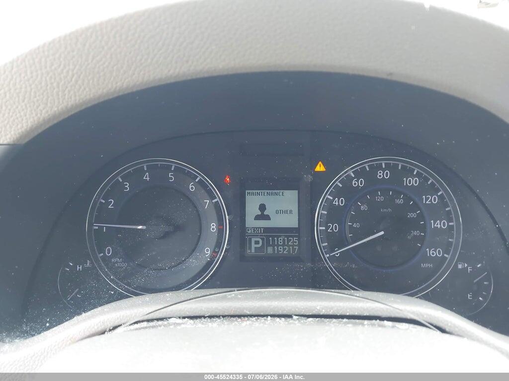 2012 INFINITI G37X — Фото 7 из 16
