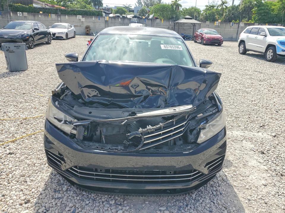 2017 VOLKSWAGEN PASSAT R-LINE — Фото 5 из 12