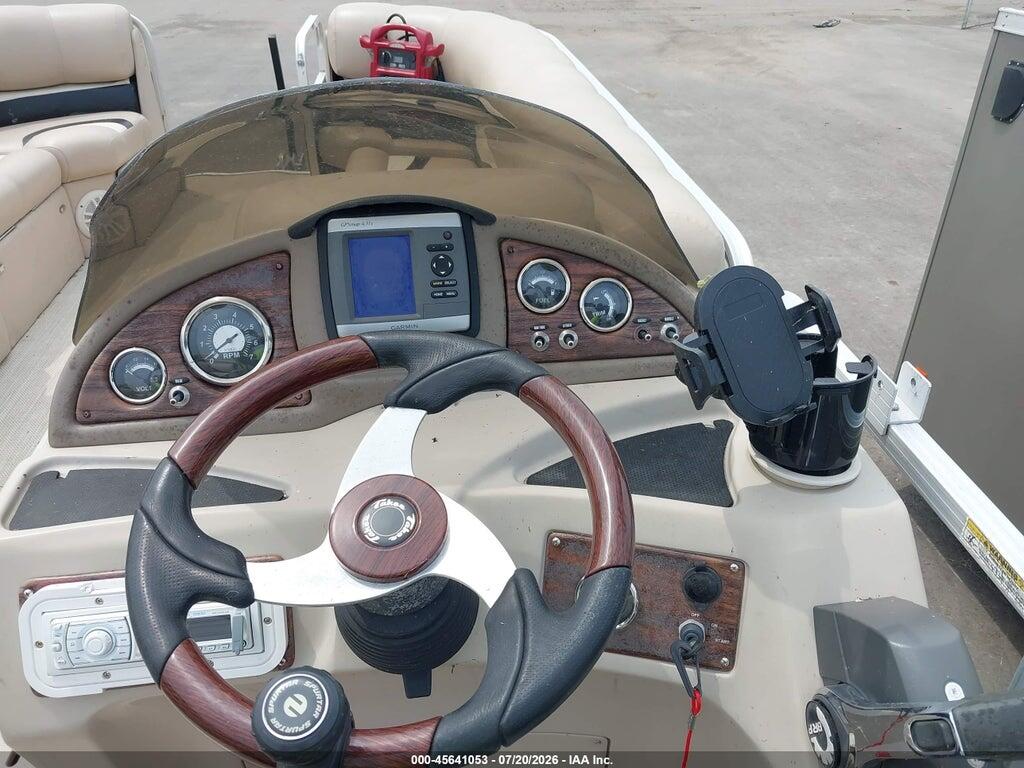 00000DVN55348C010 2010 TAHOE PONTOON OTHER photo no. 7