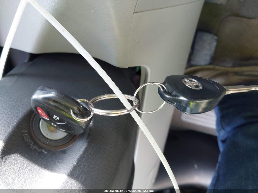 2T3BF4DV6AW078283 2010 TOYOTA RAV4 photo no. 11