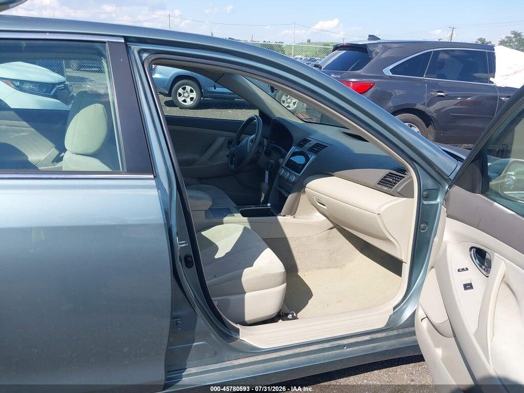 4T1BF3EK5AU545944 2010 TOYOTA CAMRY photo no. 5