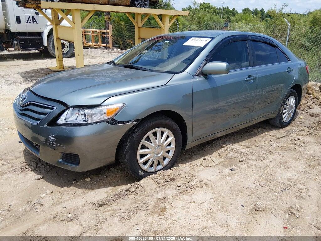 4T1BF3EK5AU581018 2010 TOYOTA CAMRY photo no. 2