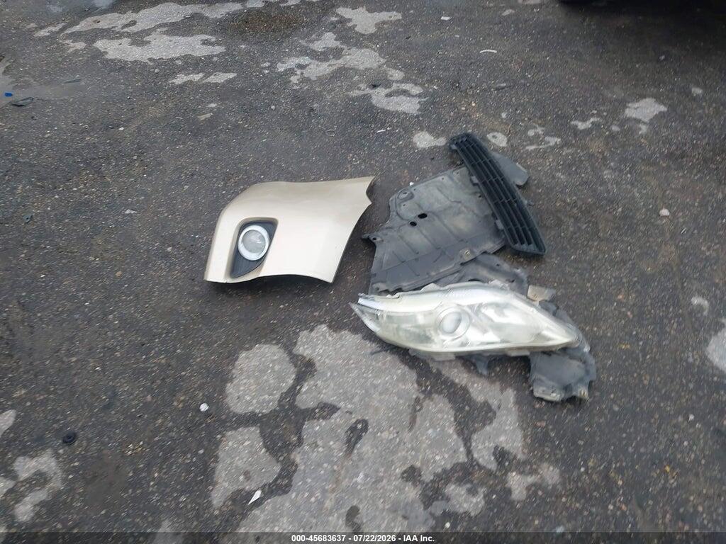 4T4BF3EK2AR016960 2010 TOYOTA CAMRY photo no. 12