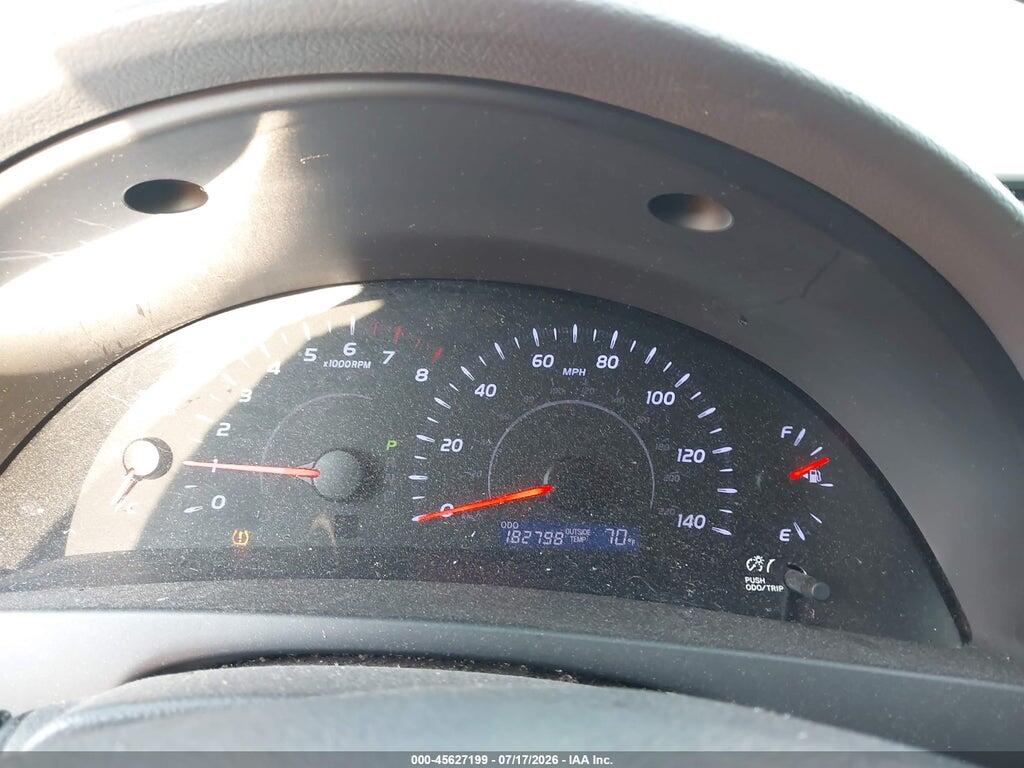 4T1BF3EK3AU552939 2010 TOYOTA CAMRY photo no. 7