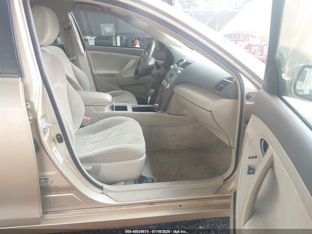 4T1BF3EK5AU048814 2010 TOYOTA CAMRY photo no. 5