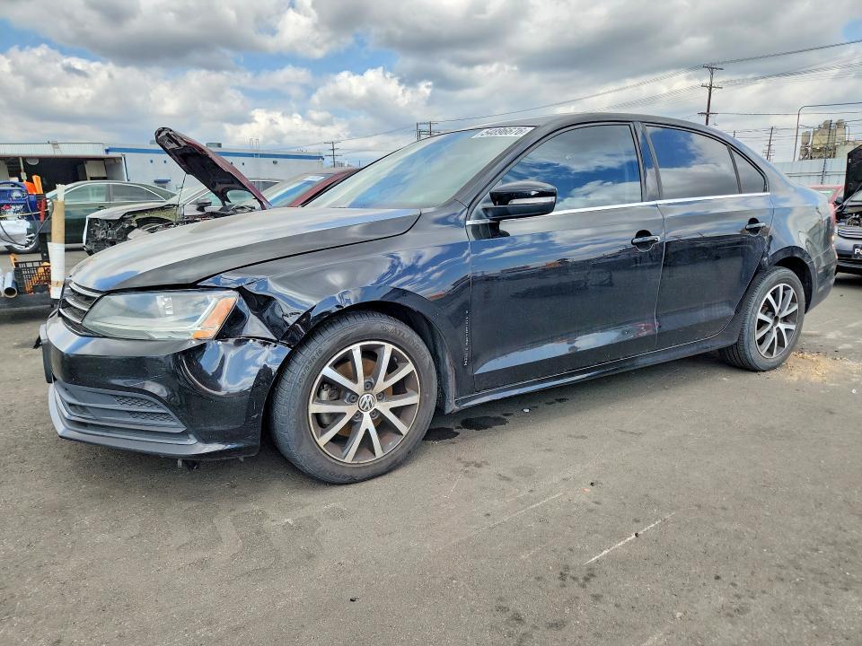 2017 VOLKSWAGEN JETTA SE