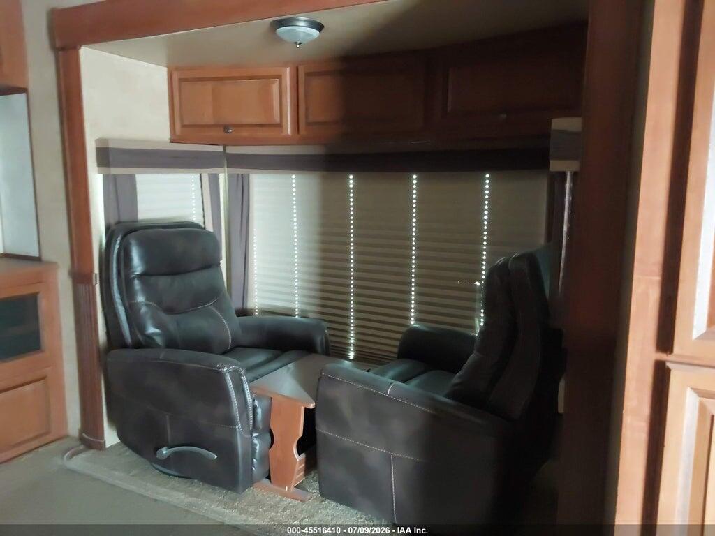 1UJCJ0BS2C1LF0068 2012 JAYCO 321 RLTS photo no. 12