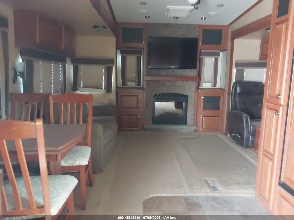 1UJCJ0BS2C1LF0068 2012 JAYCO 321 RLTS photo no. 8