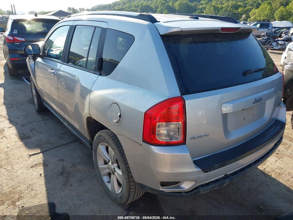 1C4NJDEBXCD616113 2012 JEEP COMPASS photo no. 3