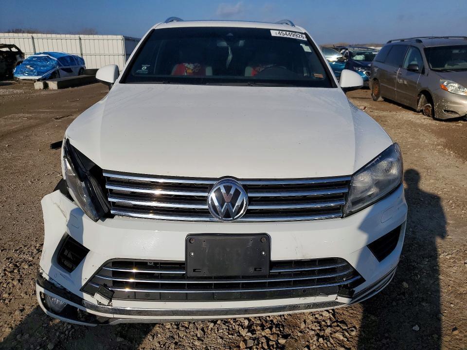 2017 VOLKSWAGEN TOUAREG WOLFSBURG — Фото 5 из 13