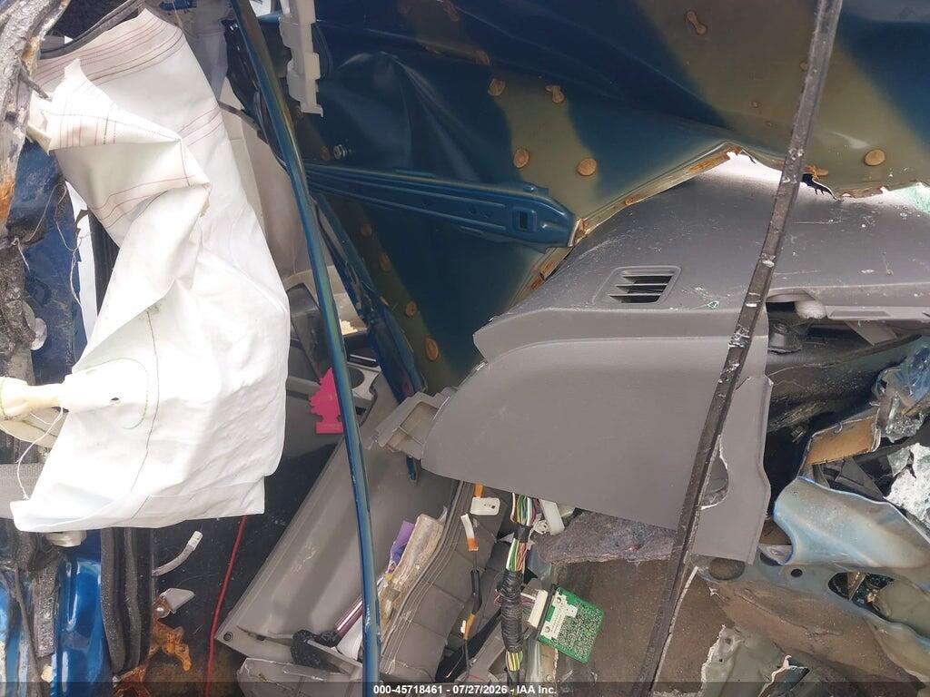 2T1BU4EE9AC533318 2010 TOYOTA COROLLA photo no. 5
