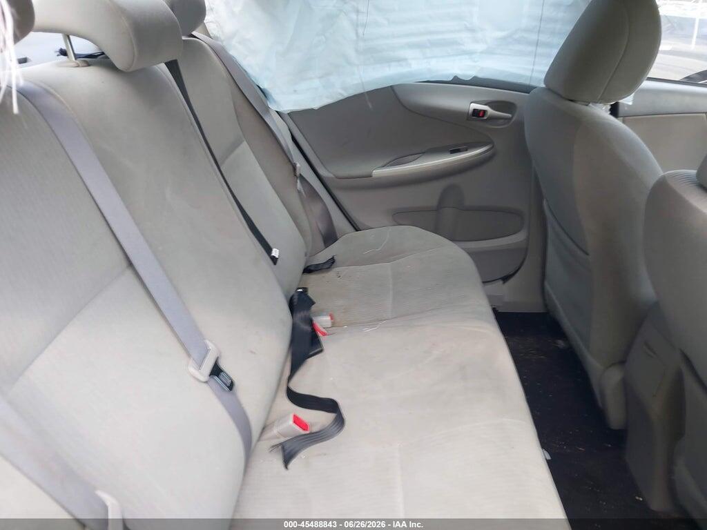 2T1BU4EE0AC270104 2010 TOYOTA COROLLA photo no. 8