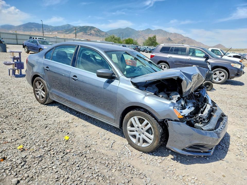 2017 VOLKSWAGEN JETTA S — Фото 4 из 12