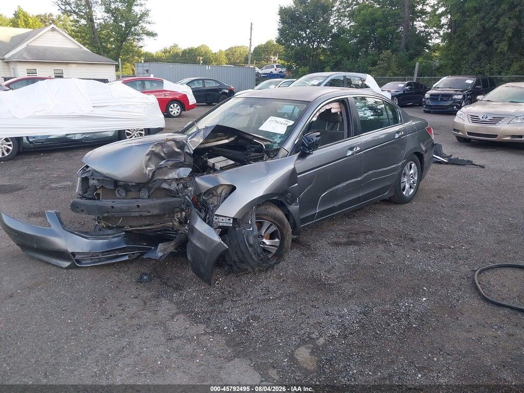 1HGCP2F40BA043900 2011 HONDA ACCORD photo no. 2
