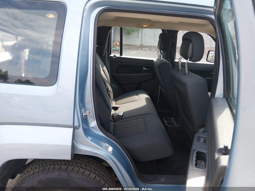 1C4PJMAK9CW203733 2012 JEEP LIBERTY photo no. 8