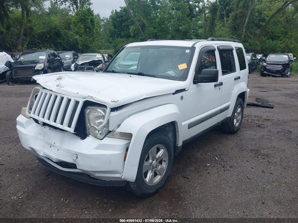 1C4PJMAK2CW113159 2012 JEEP LIBERTY photo no. 2