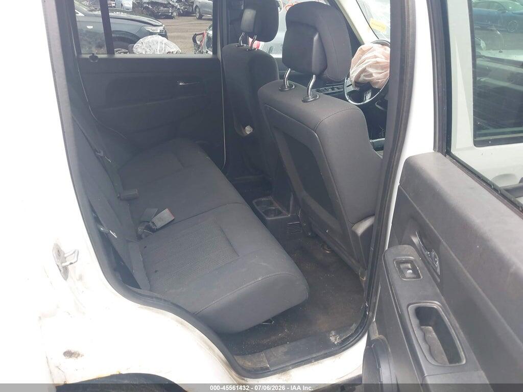 1C4PJMAK2CW113159 2012 JEEP LIBERTY photo no. 8