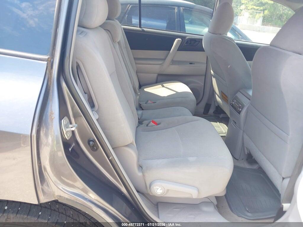 5TDBK3EHXAS005207 2010 TOYOTA HIGHLANDER photo no. 8