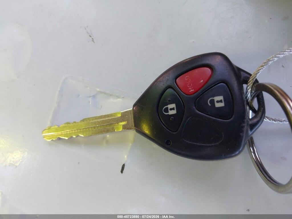 2T1KU4EE7AC481686 2010 TOYOTA MATRIX photo no. 11